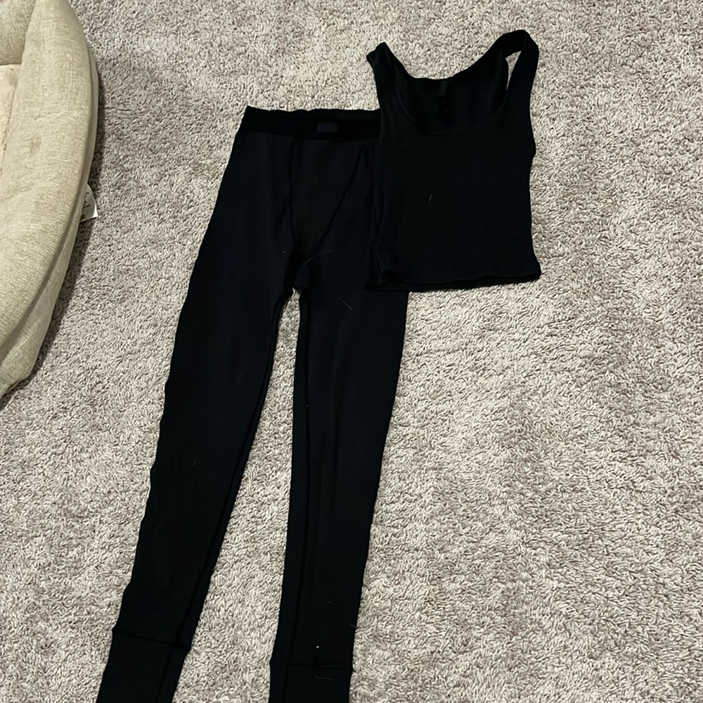 Skims set
